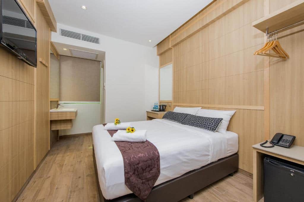 Hotel 81 Premier Star