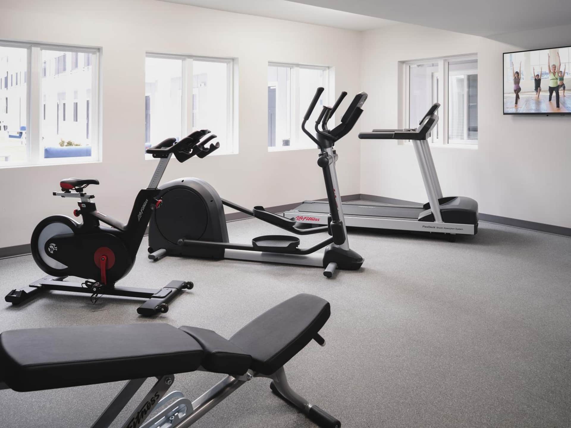 stayAPT Suites LaGrange