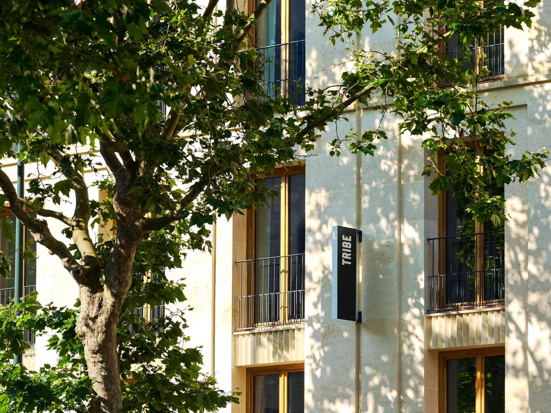 TRIBE Paris Clichy