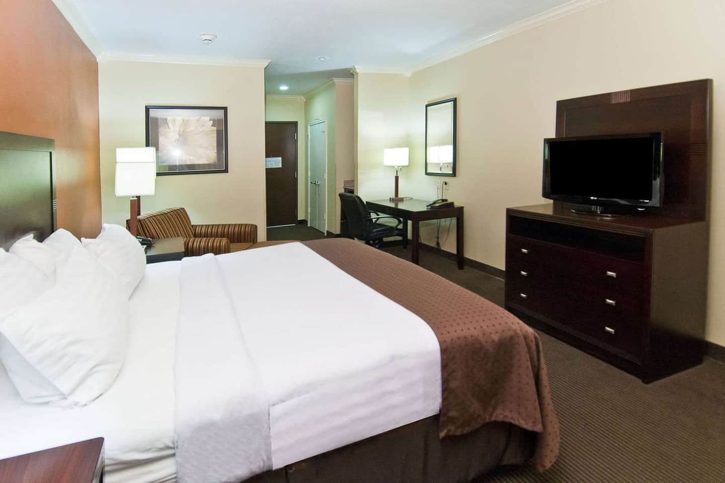 Wyndham Lake Charles