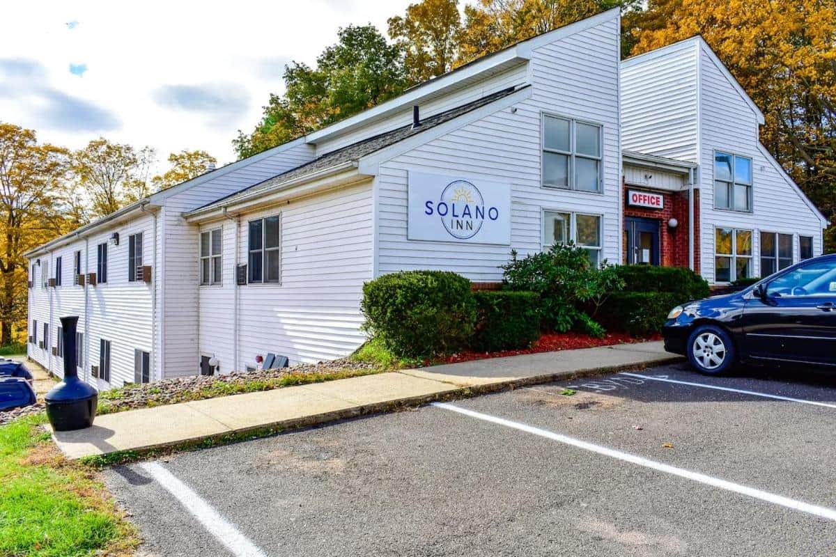 Solano Inn
