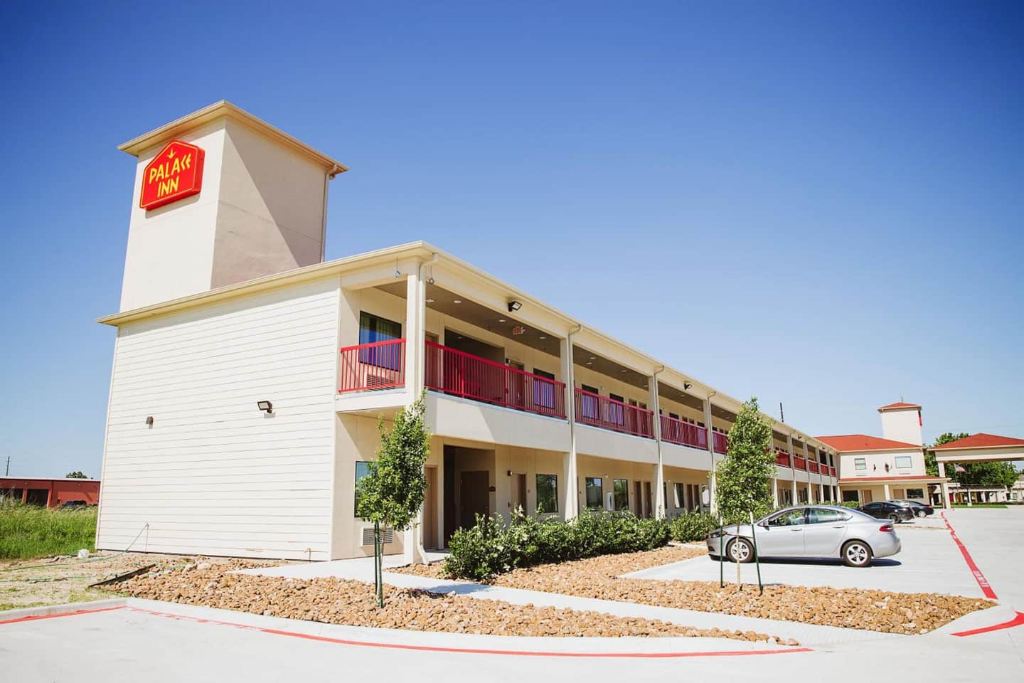 Palace Inn 290 & Jones Rd