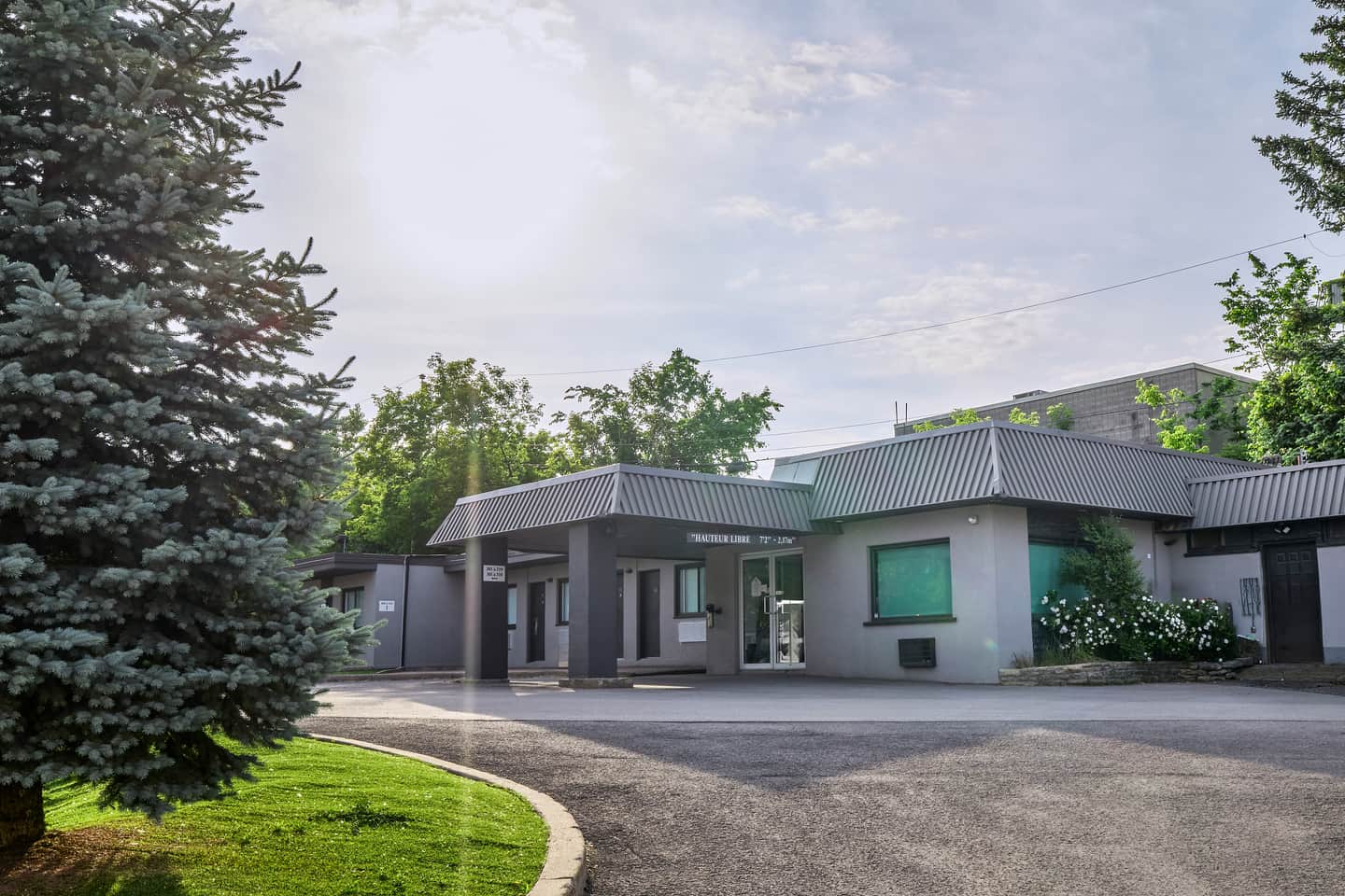 Motel Newstar Laval
