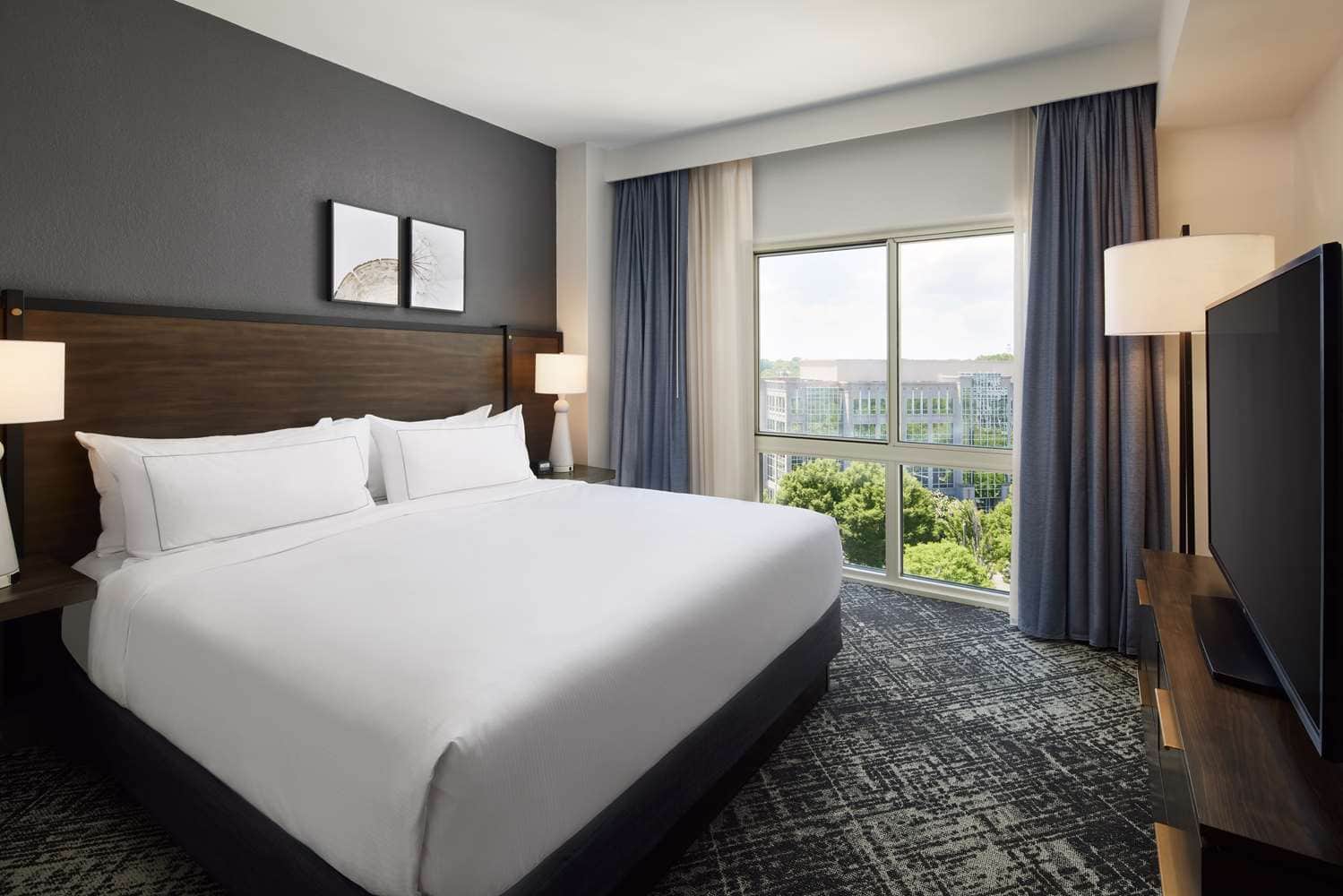 Hilton Charlotte Airport Hotel