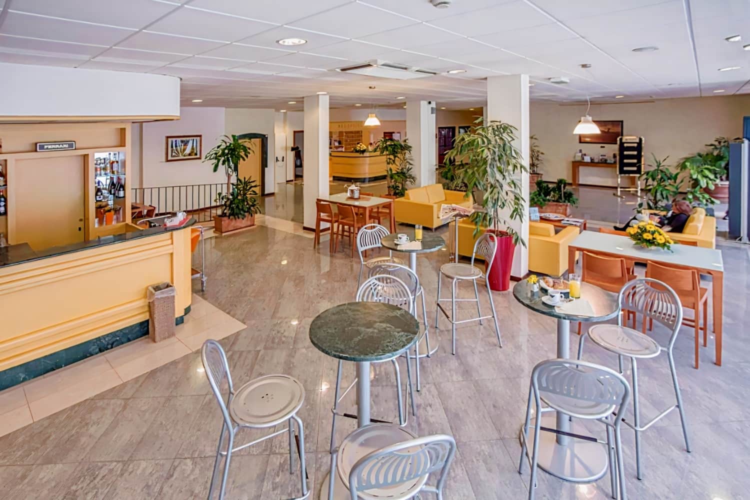 Euro Hotel