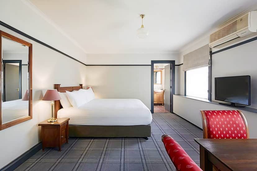Brassey Hotel