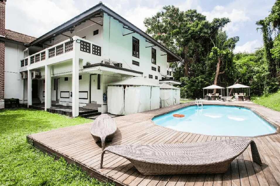 Gallop Hilltop Resort