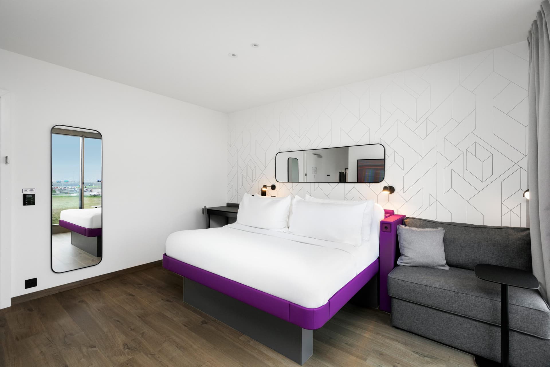 Yotel Lake Geneva