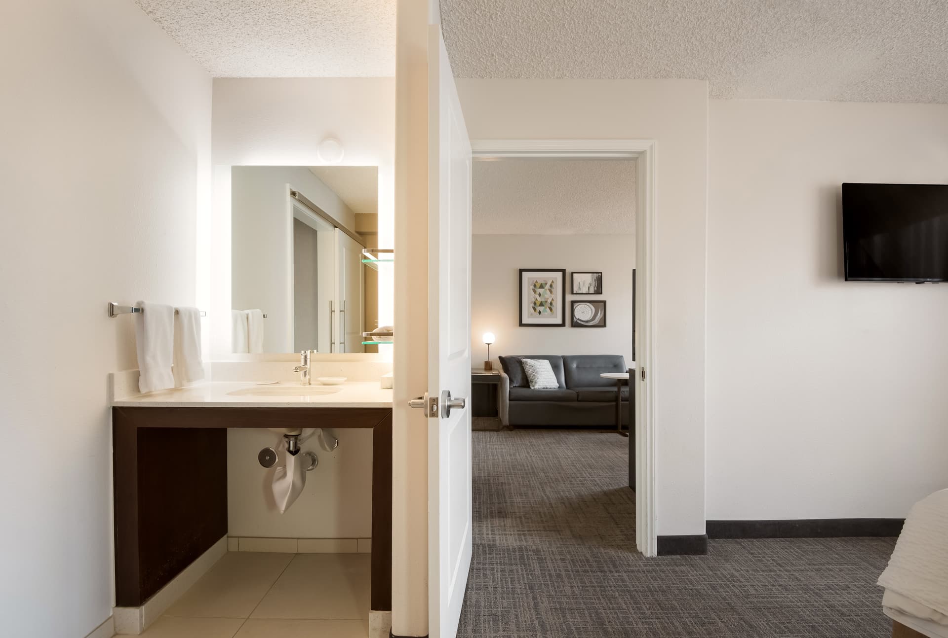 Sonesta ES Suites Reno