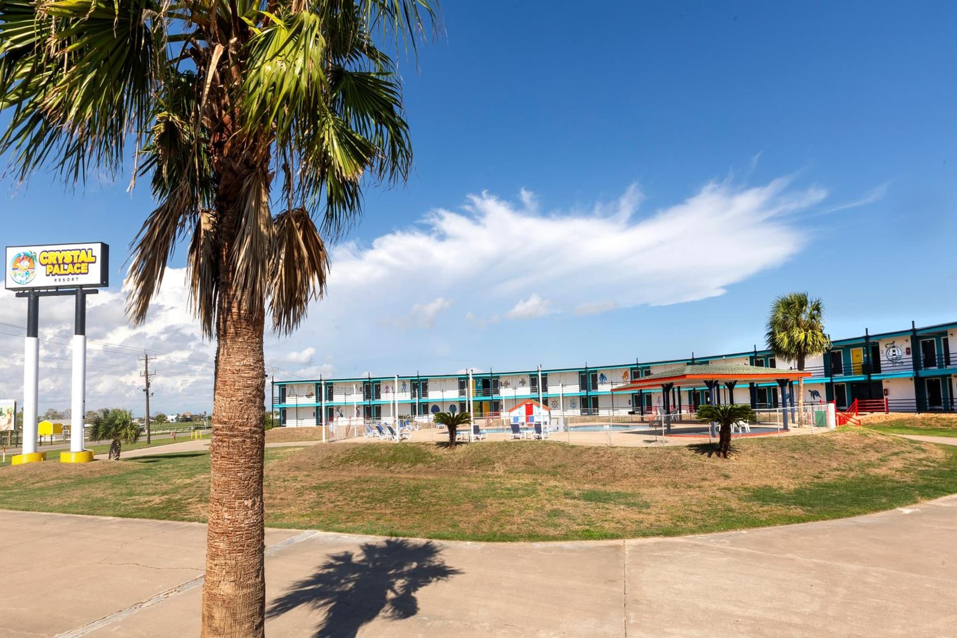 Crystal Palace Resort