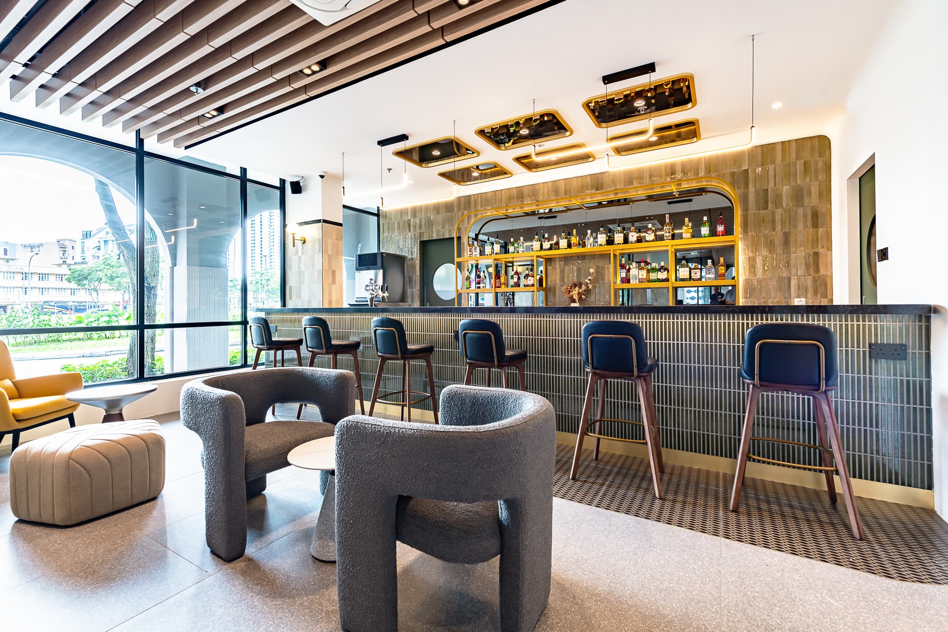 Owen House by Hmlet