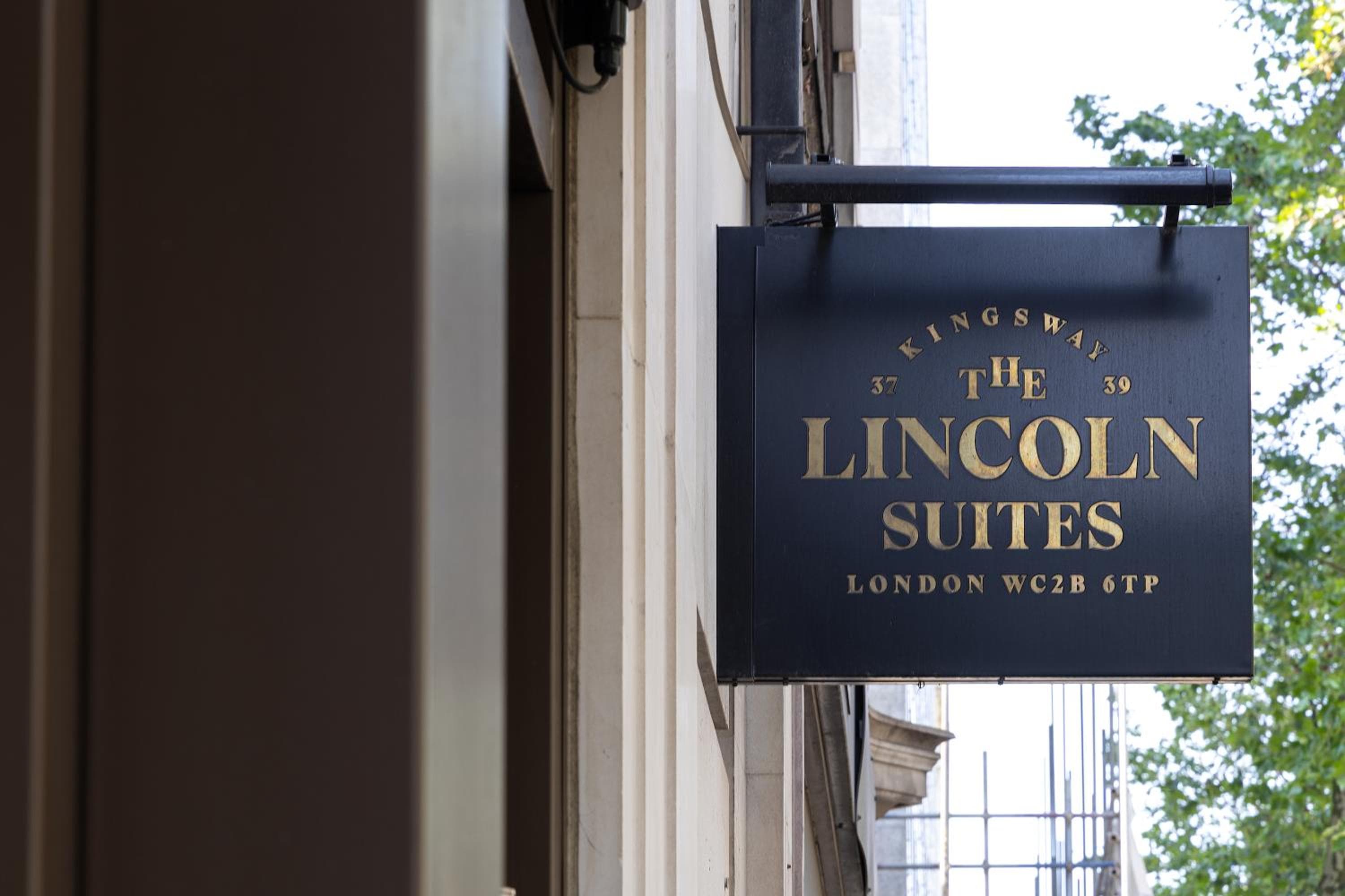 The Lincoln Suites
