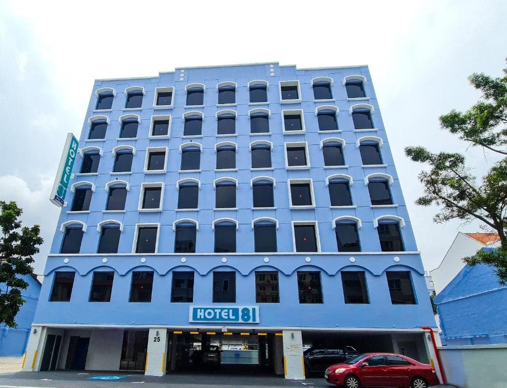 Hotel 81 Palace