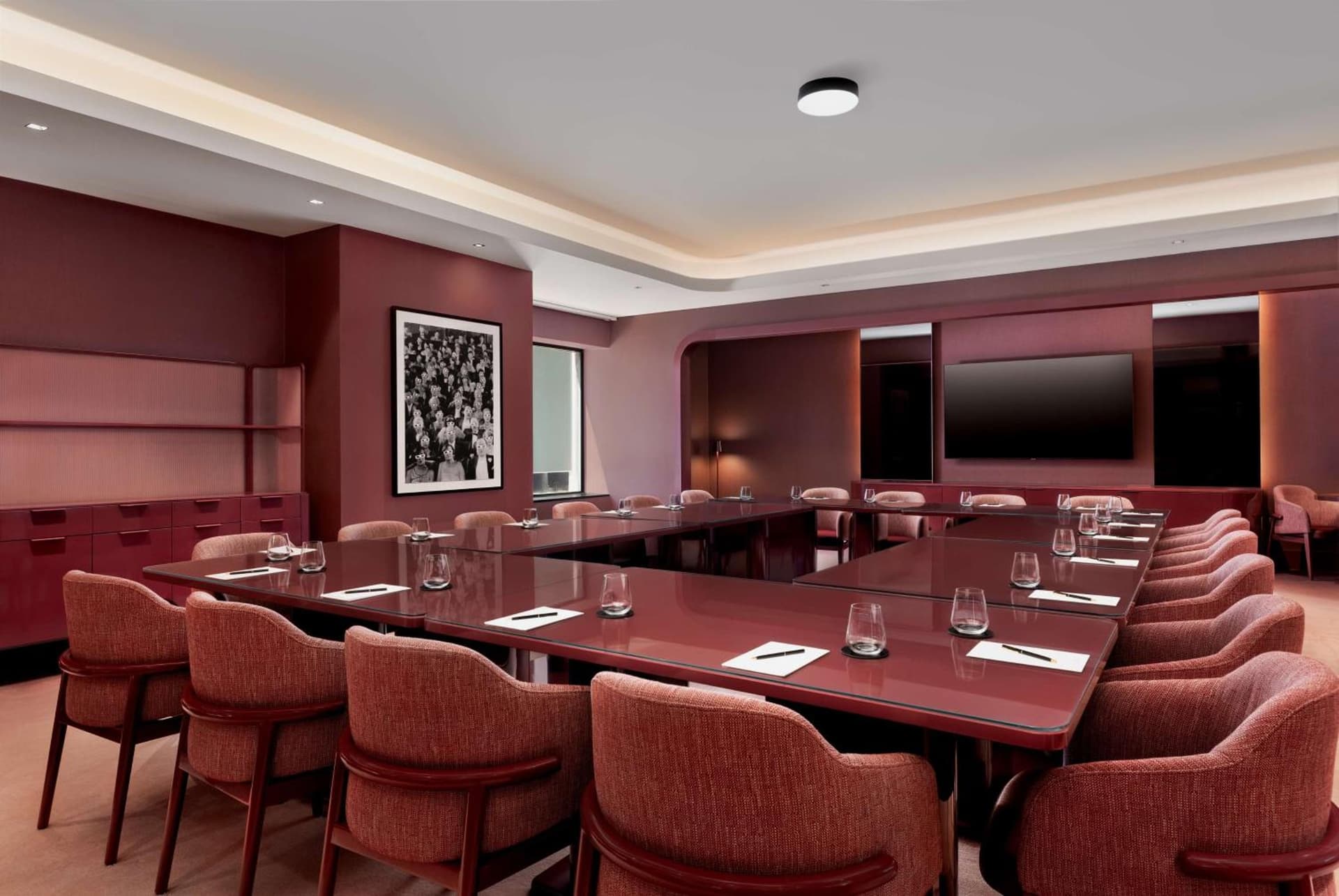 Revery Toronto Downtown, Curio Collection by Hilton