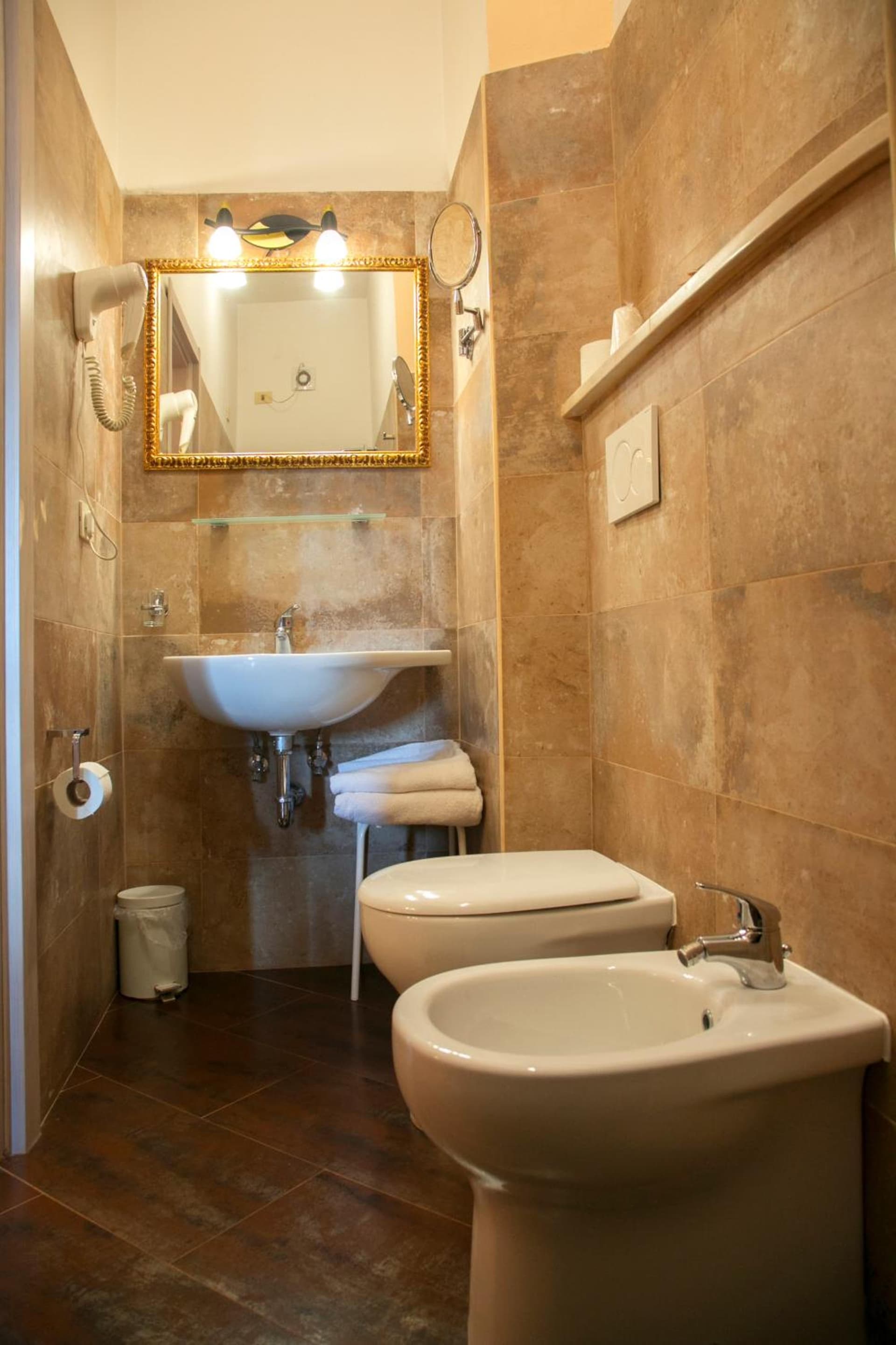Hotel Merlini (Ostello Bello Firenze)