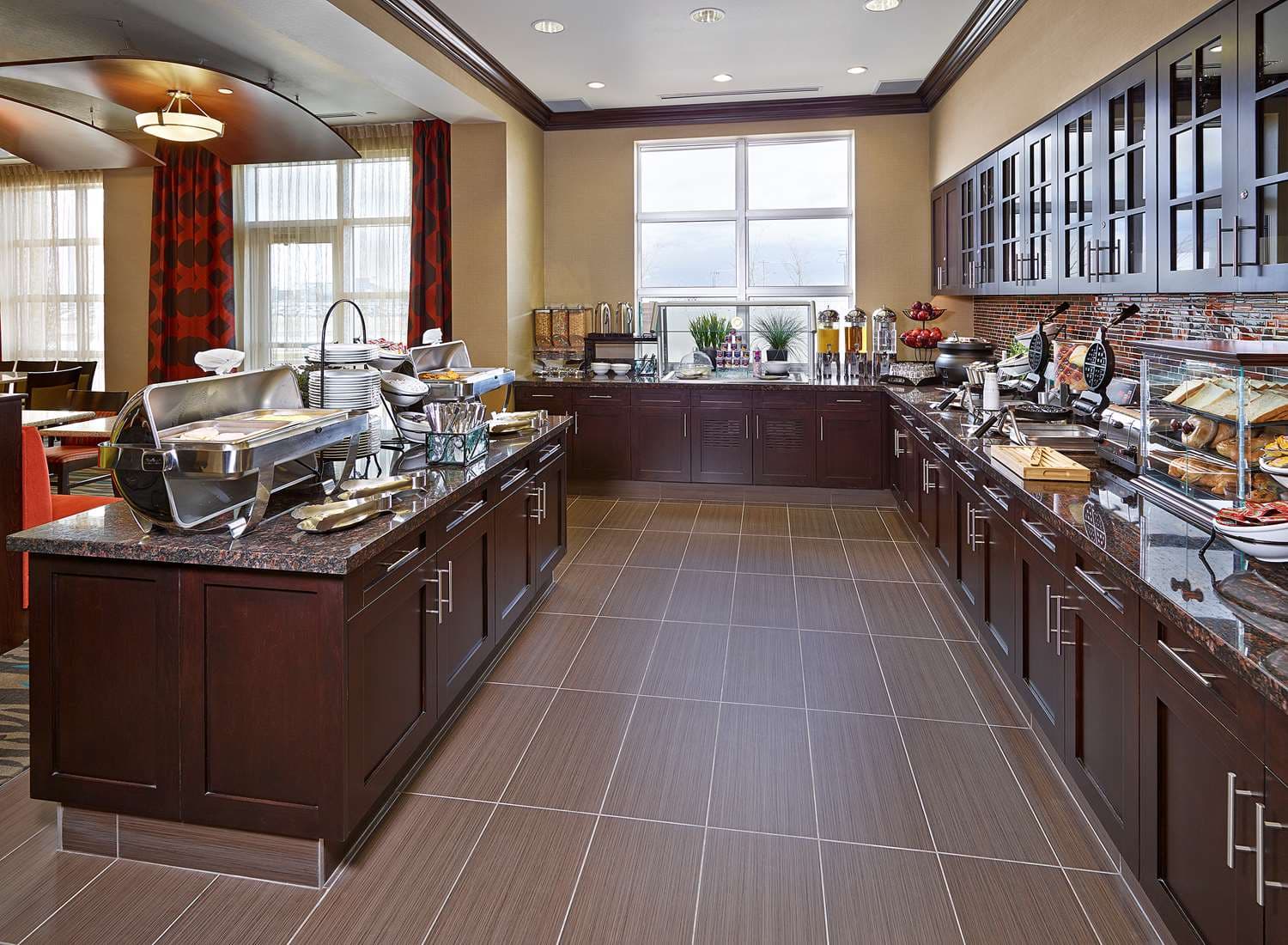 Homewood Suites by Hilton Calgary-Airport