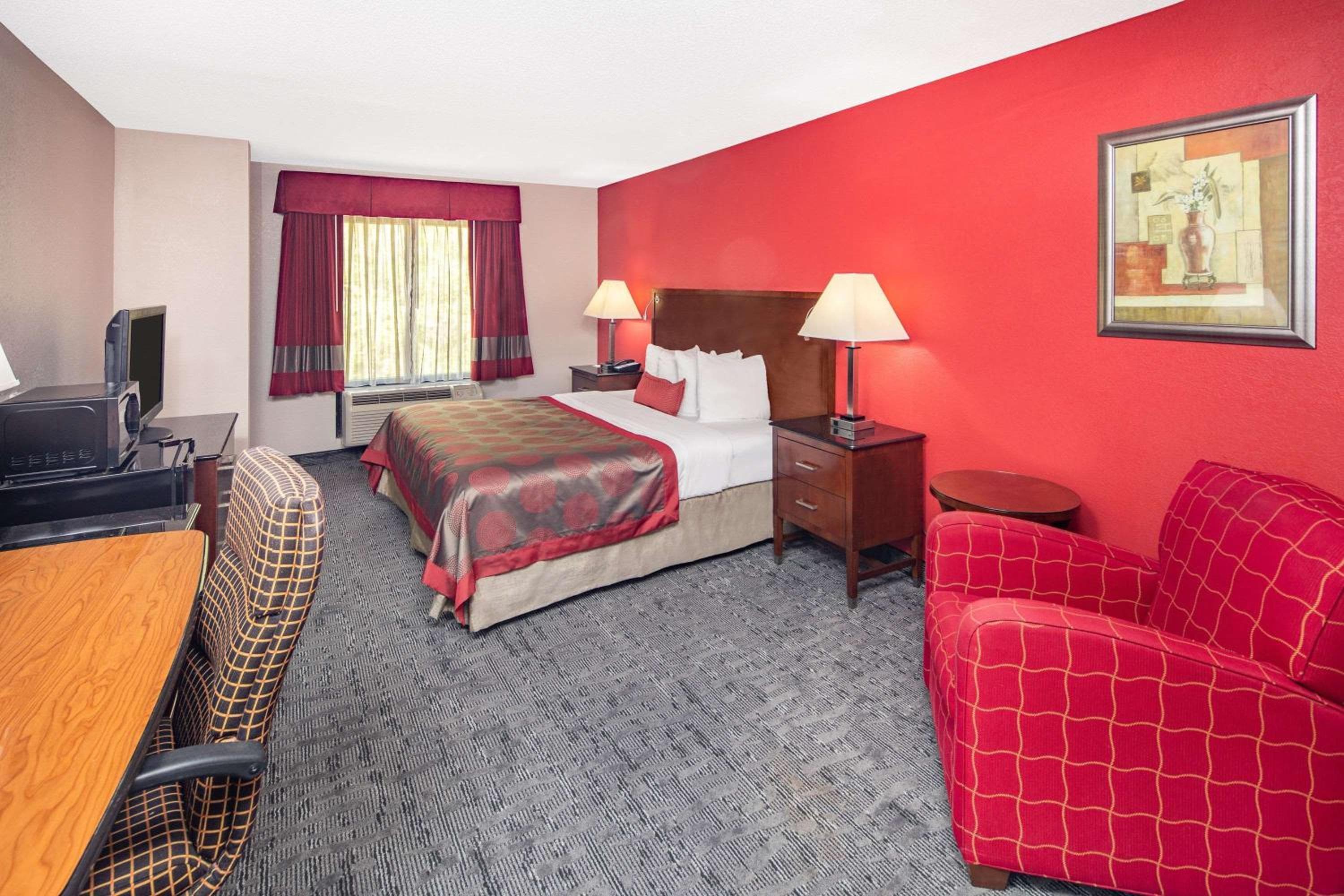 Ramada by Wyndham Alpharetta Atlanta North