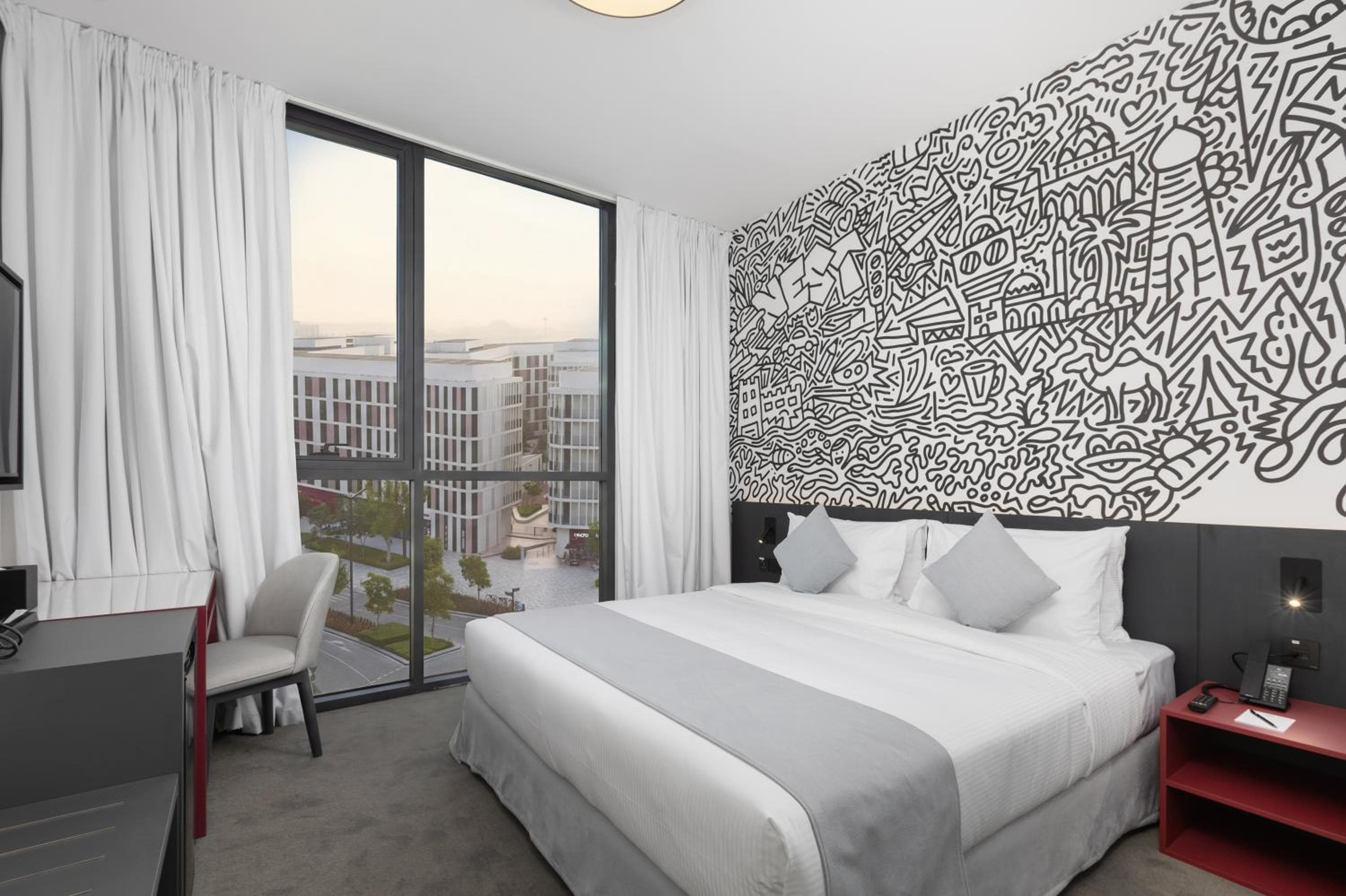 Nest Hotel, Aljada