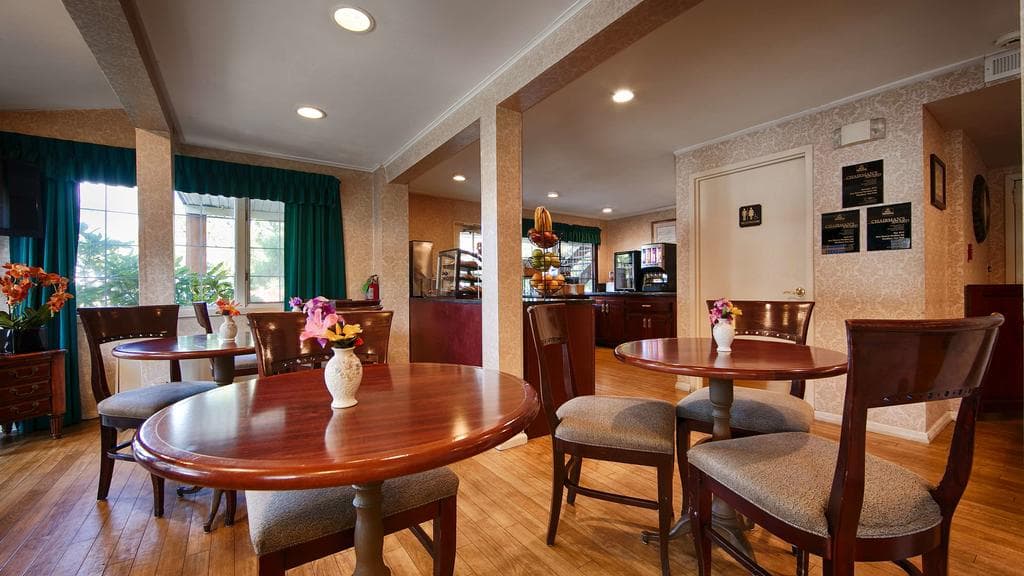 Best Western Woodbury Inn