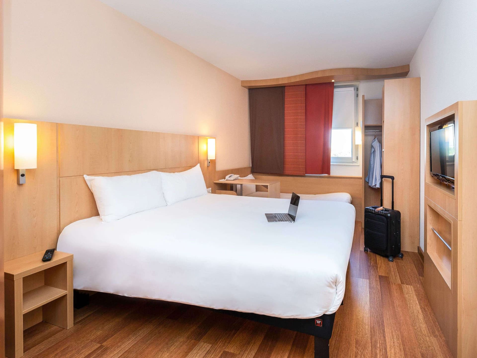 ibis Lyon Est Chaponnay hotel