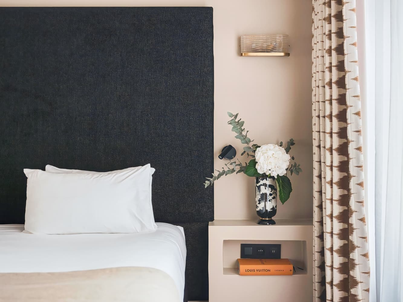Rayz Private Suites