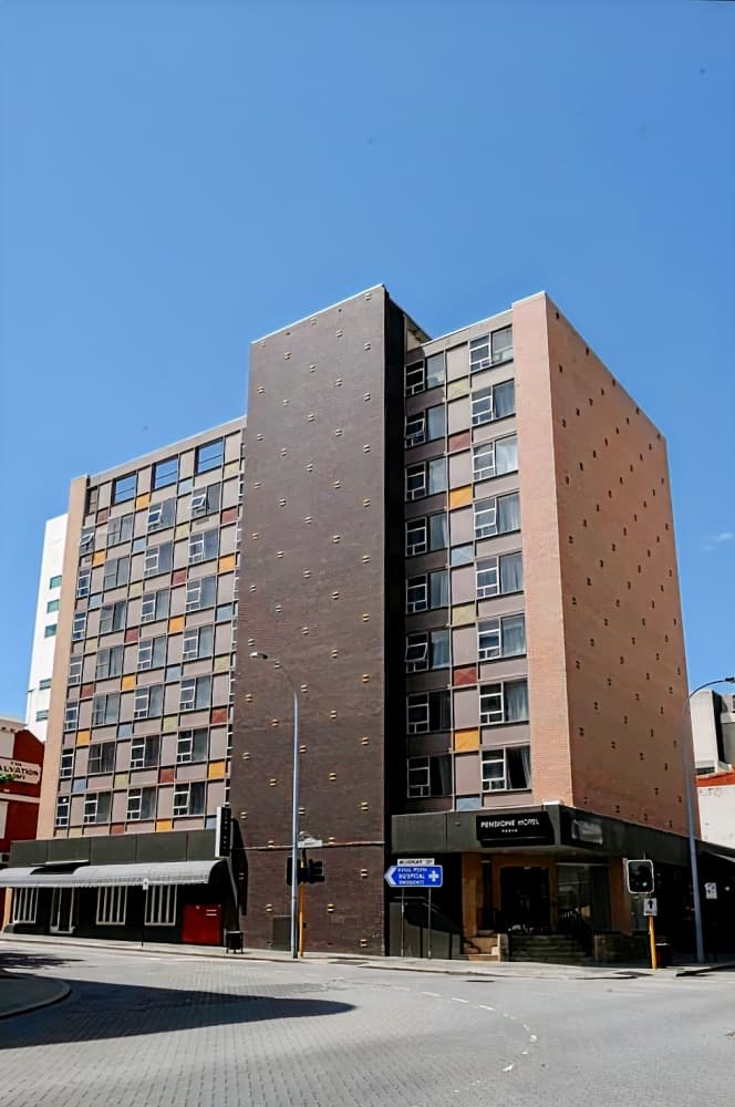 Pensione Hotel Perth