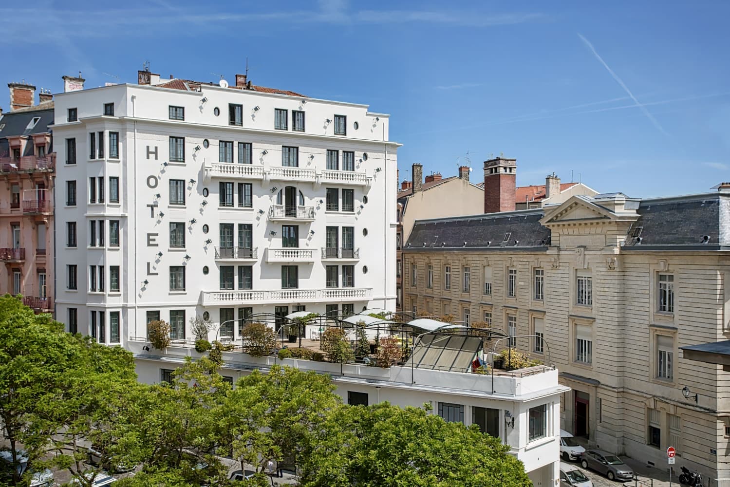 Collège Hôtel (old)