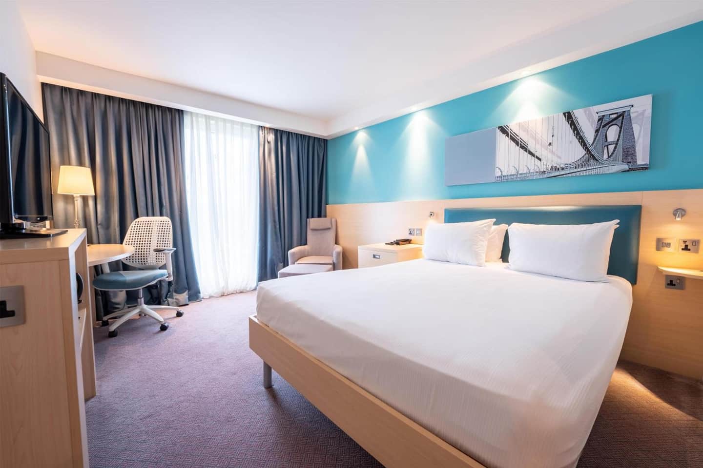 Hampton By Hilton Bristol Airport