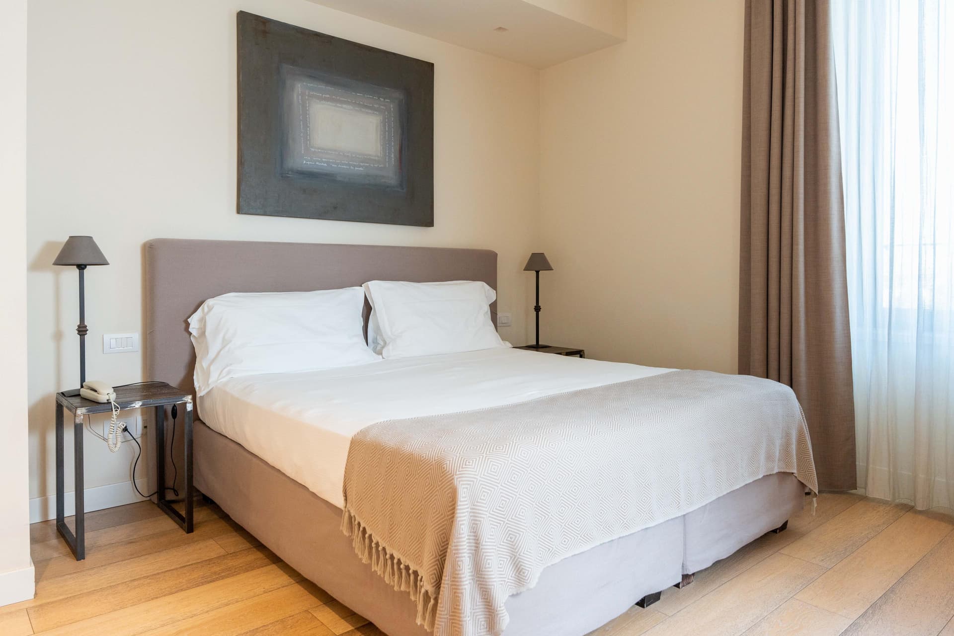 Hotel 900