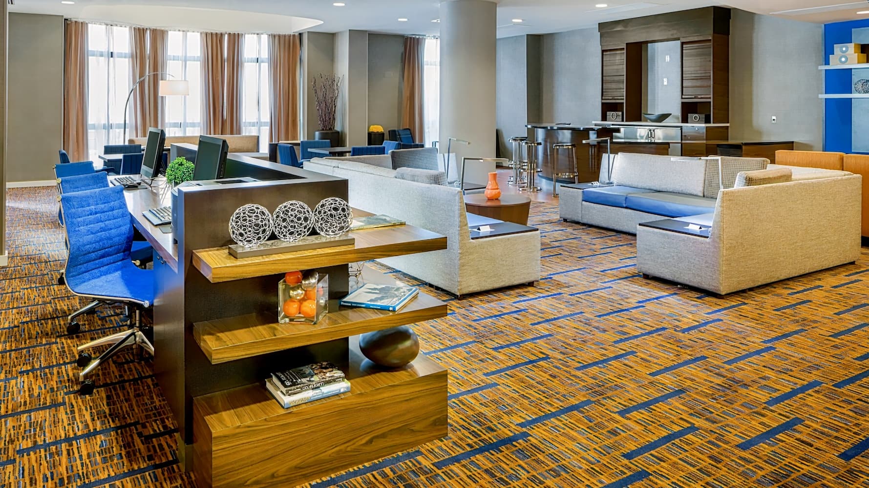 Courtyard by Houston by The Galleria