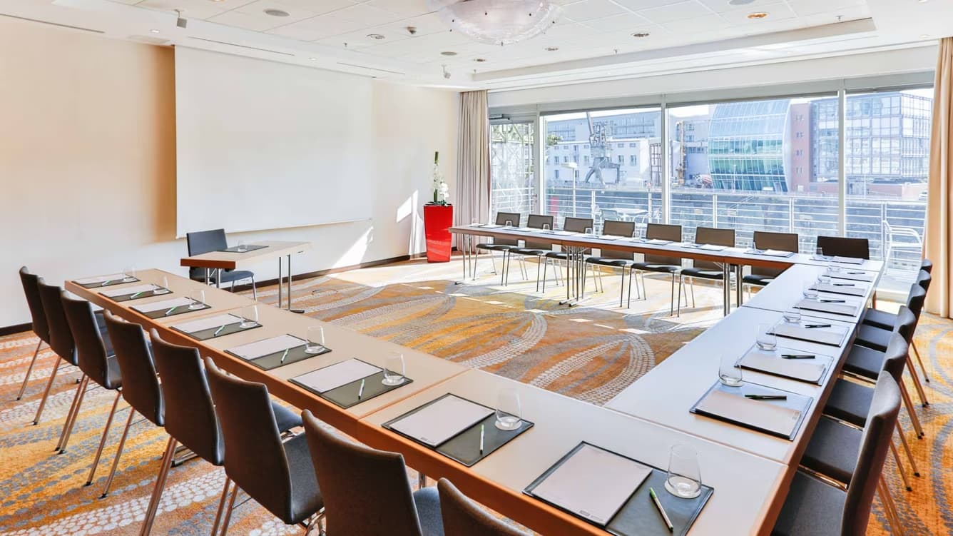 Courtyard by Marriott Düsseldorf Hafen