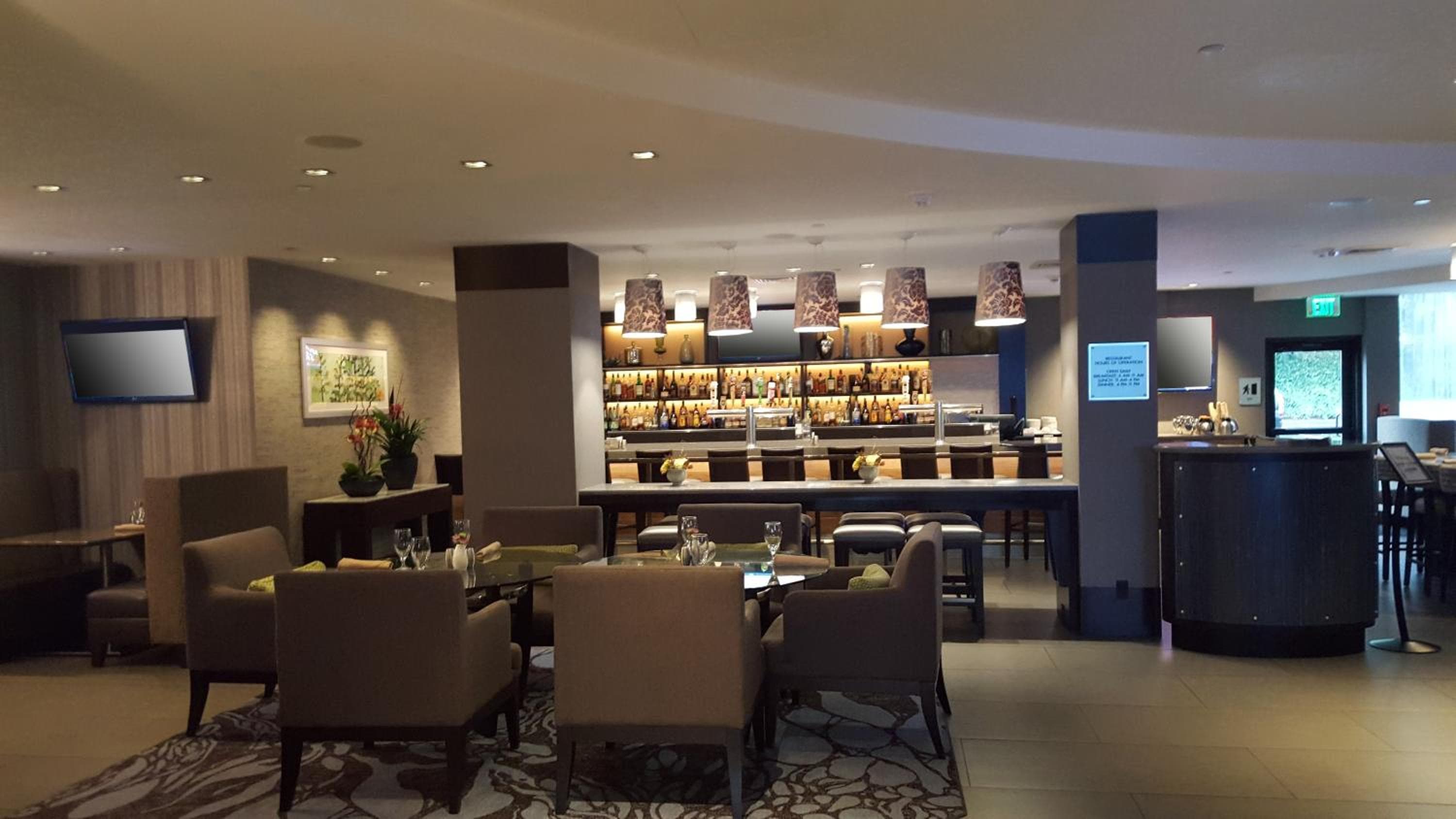 Skybridge Seattle Airport Hotel