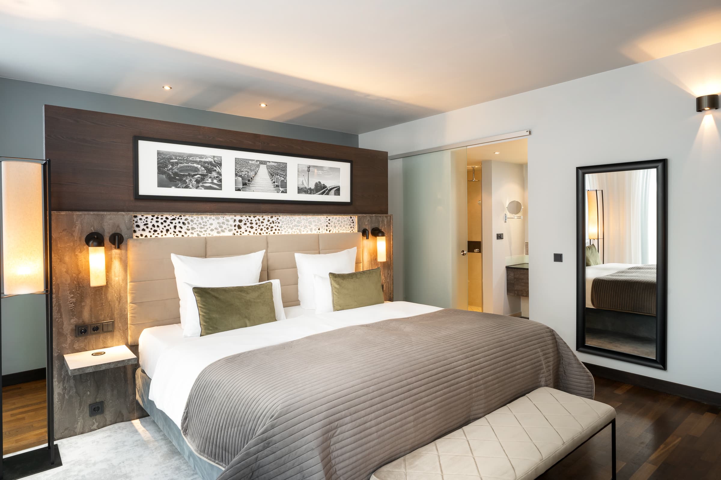 Leonardo Royal Hotel Munich