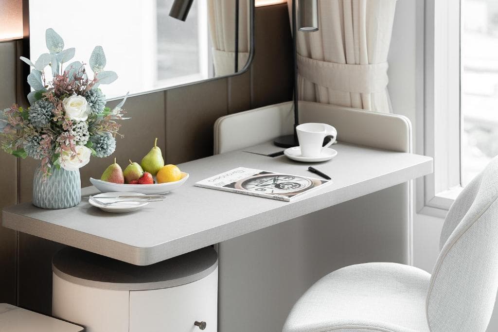 Harbour Plaza Metropolis