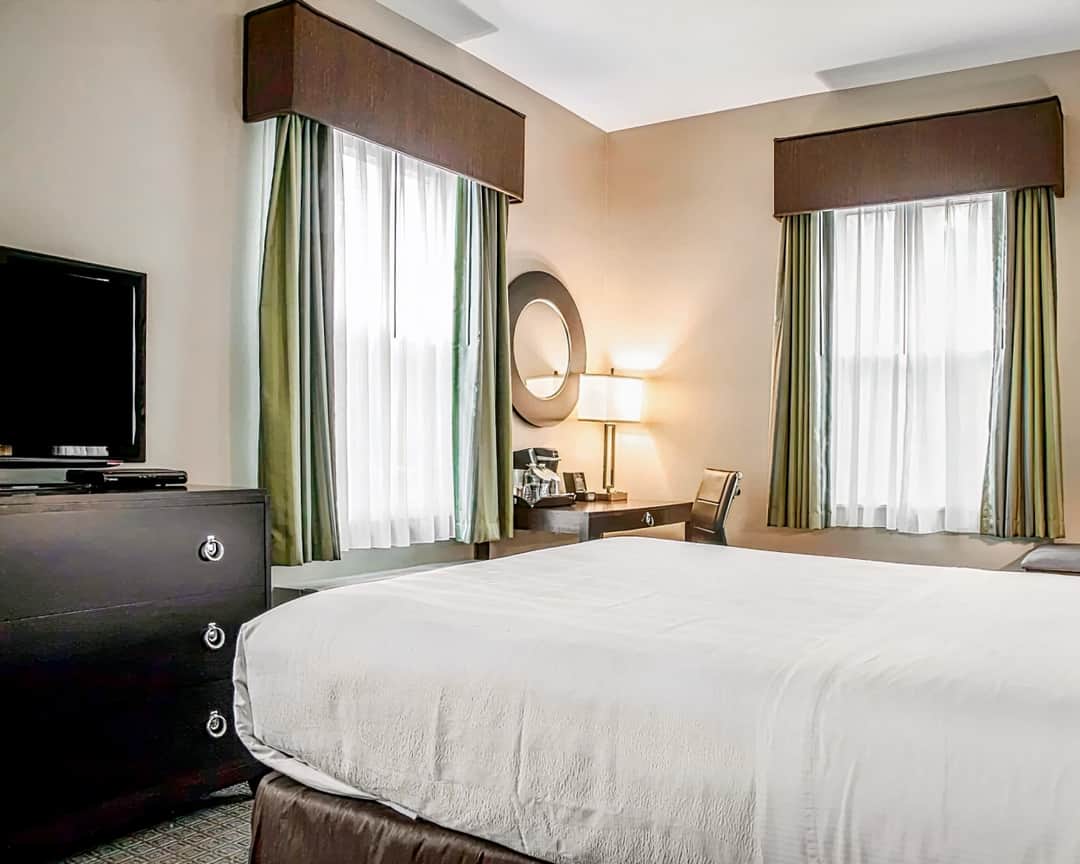 Envision Hotel Boston-Longwood, Ascend Hotel Collection