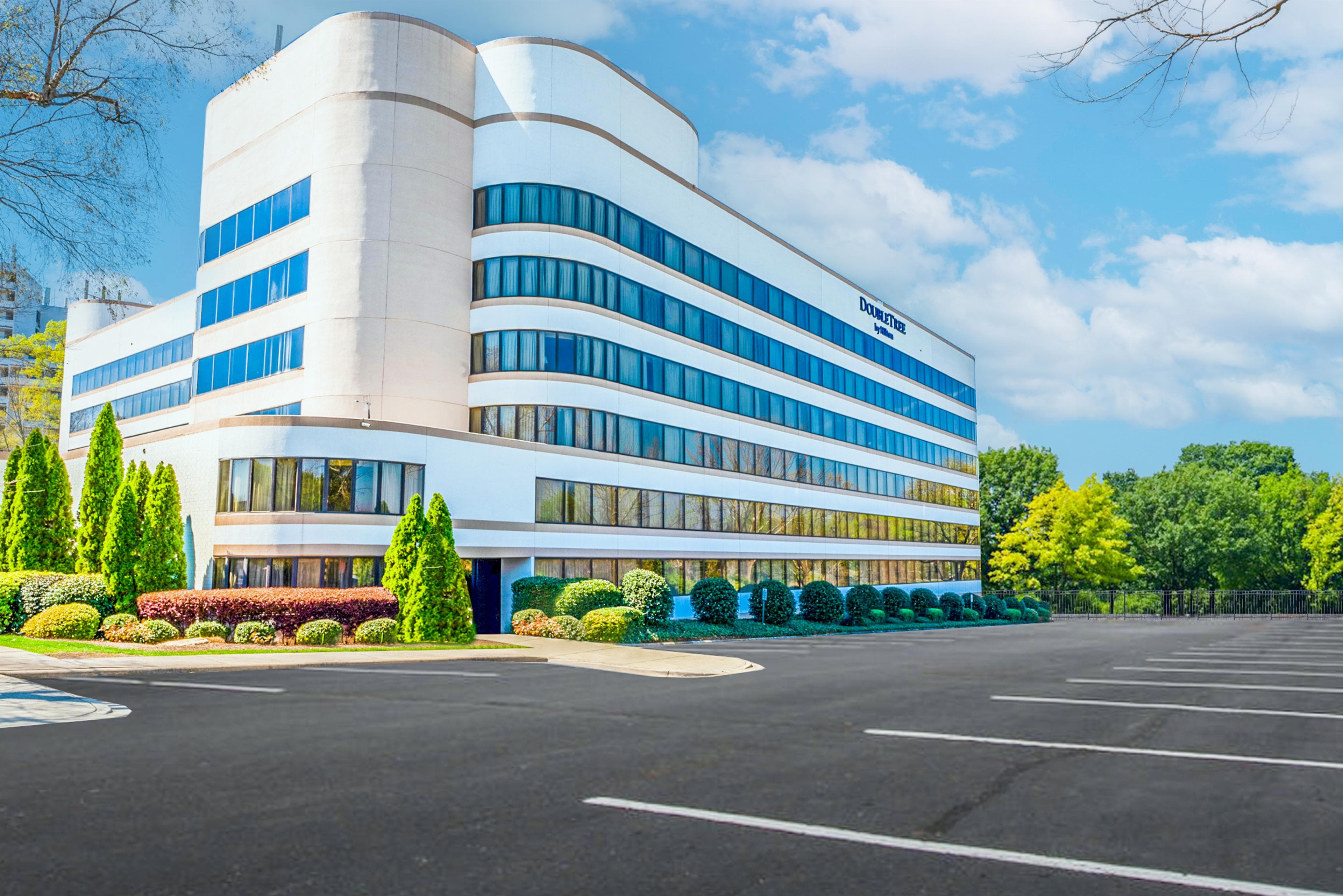 DoubleTree by Hilton South Charlotte Tyvola