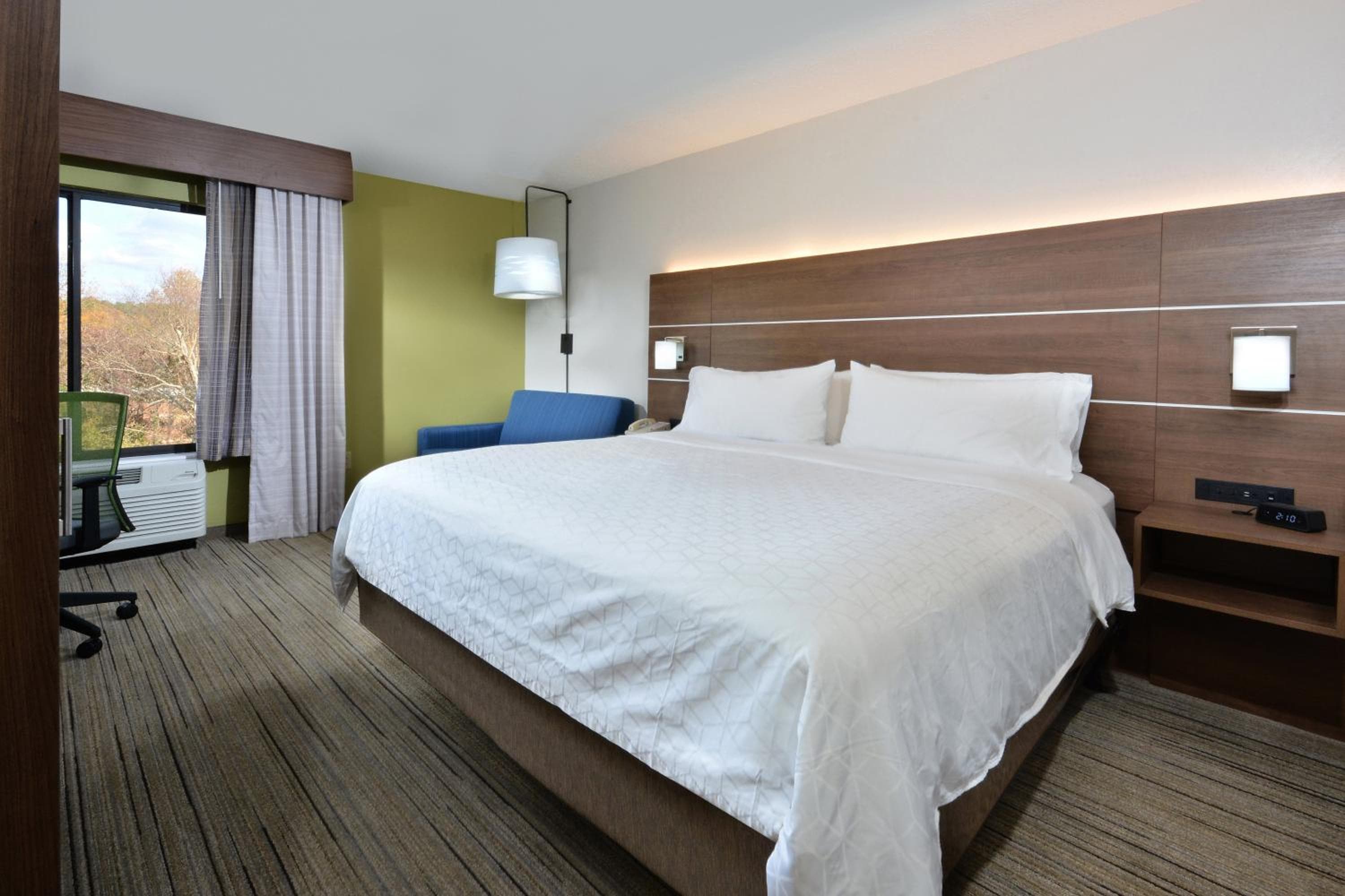 Holiday Inn Express Raleigh-Durham Airport, an IHG Hotel