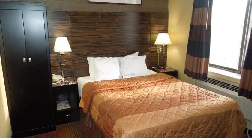 Days Inn Brooklyn