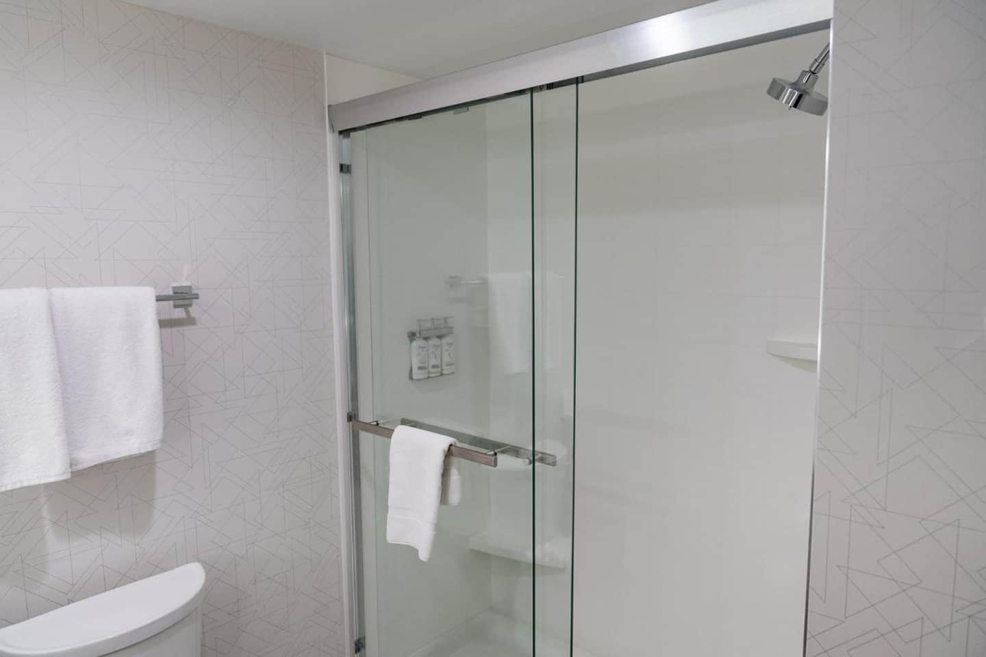 Holiday Inn Express & Suites West Chester by IHG