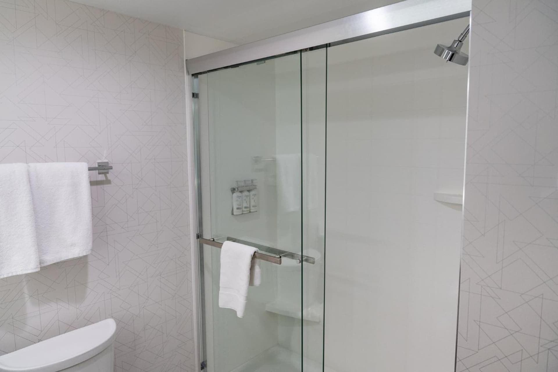 Holiday Inn Express & Suites West Chester by IHG