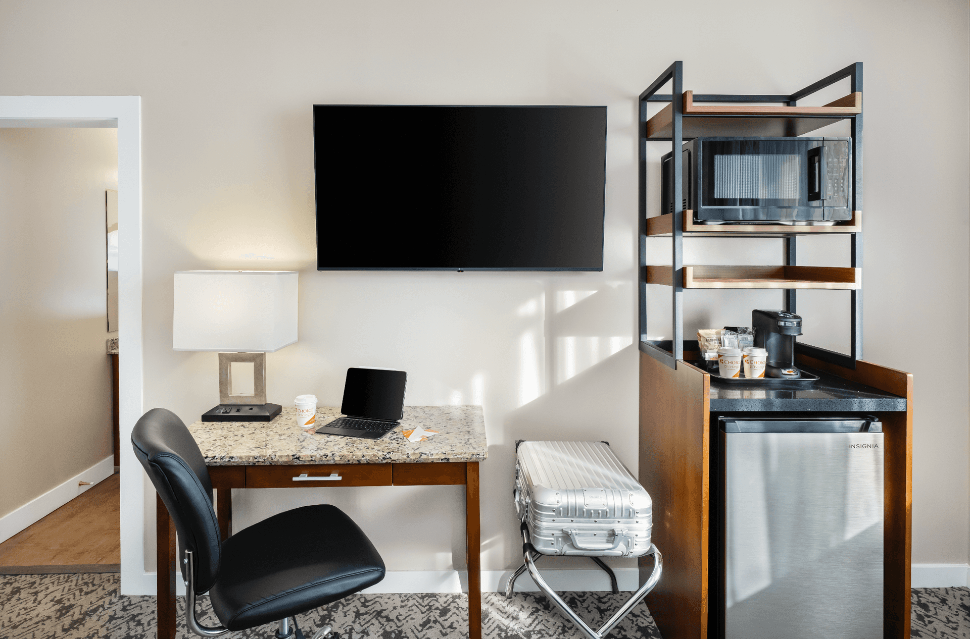 Quality Inn & Suites Downtown Vancouver