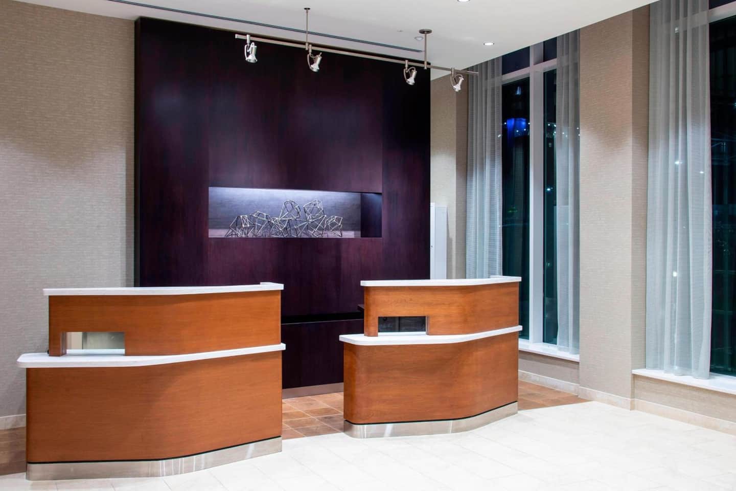 Courtyard by Marriott New York Queens/Fresh Meadows