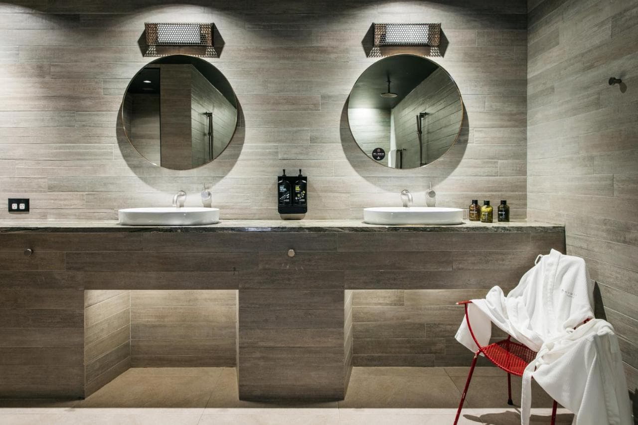 Ovolo Nishi