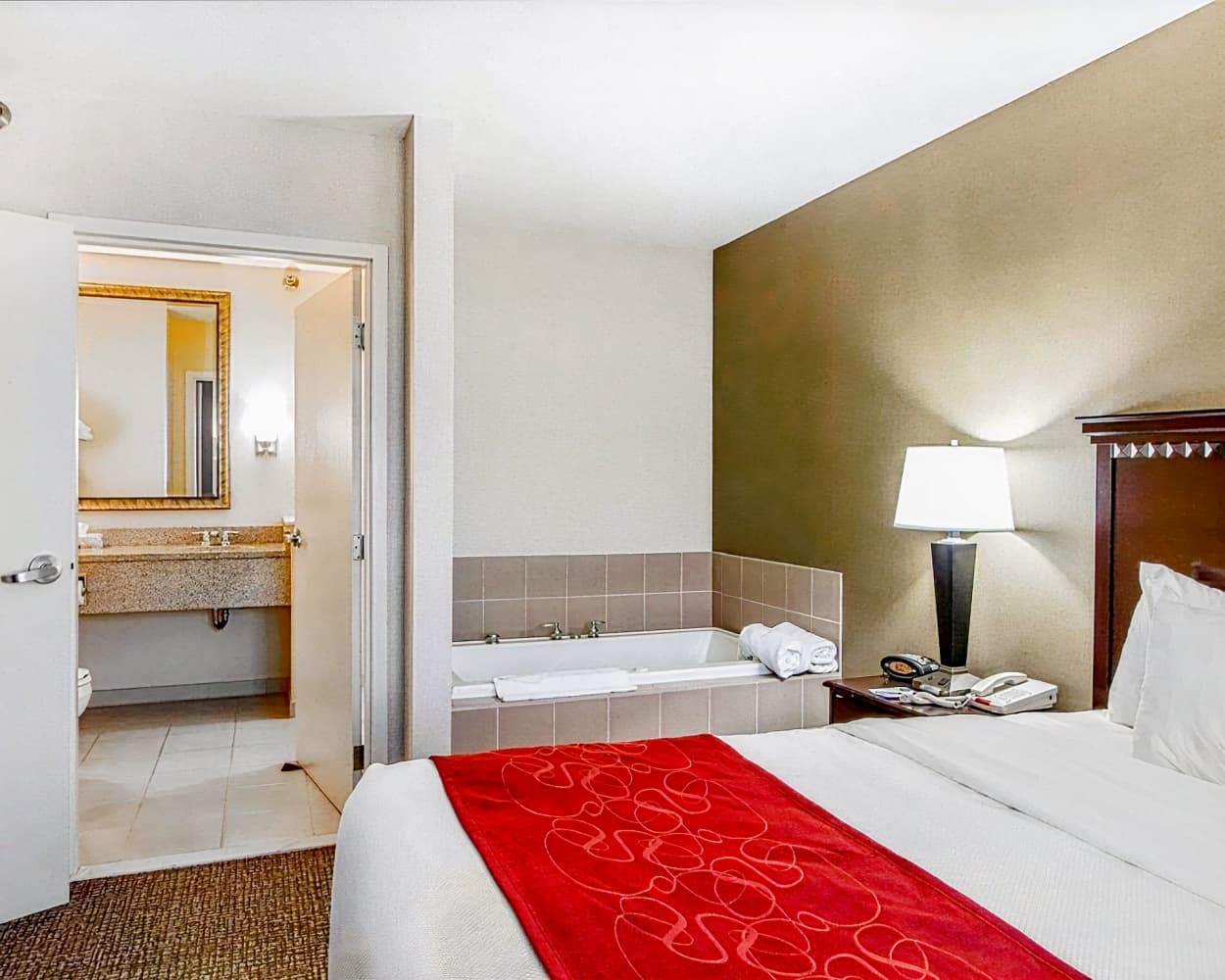 Comfort Suites Freeport