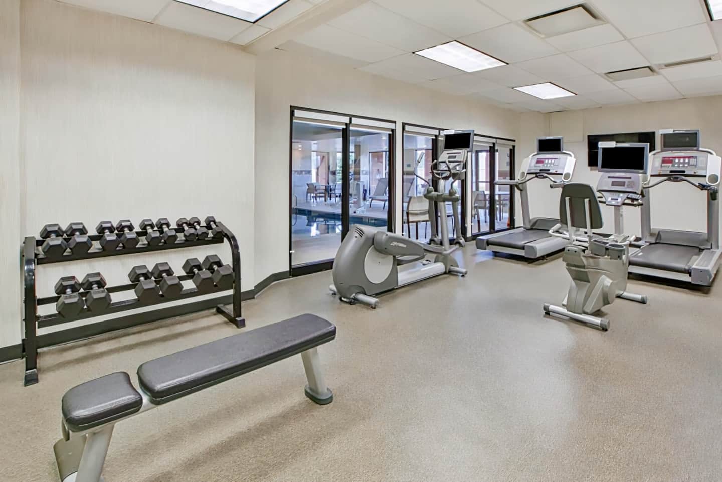 Courtyard by Marriott Somerset
