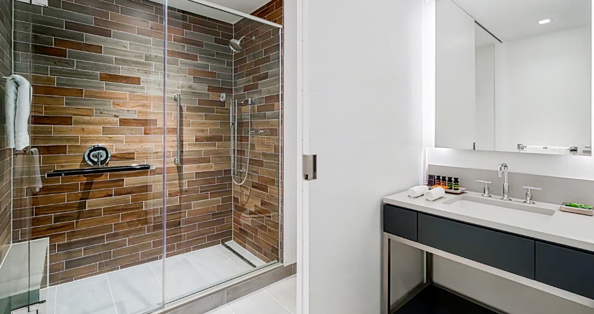 Canopy by Hilton Washington DC The Wharf