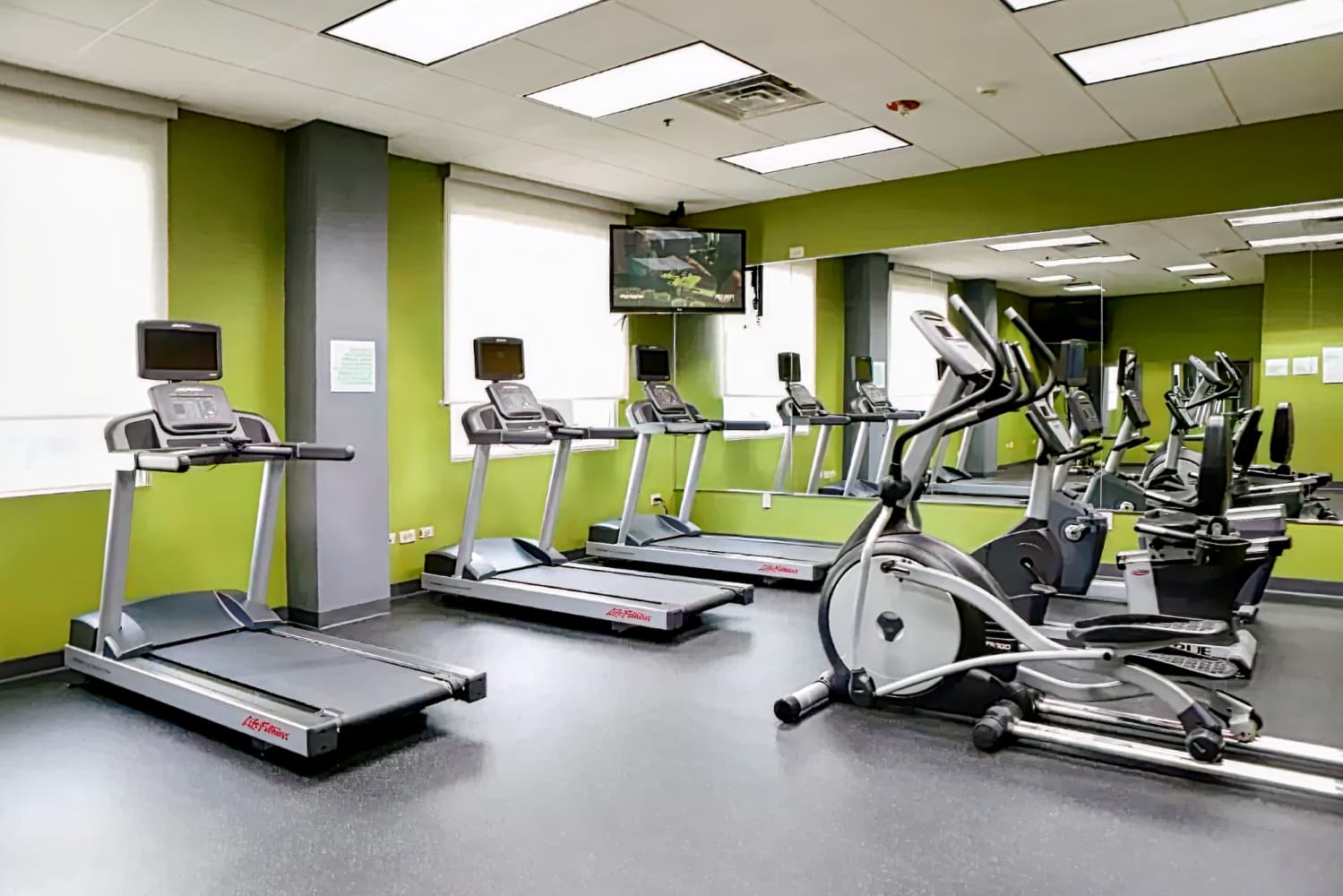 Holiday Inn Chicago O'Hare Area