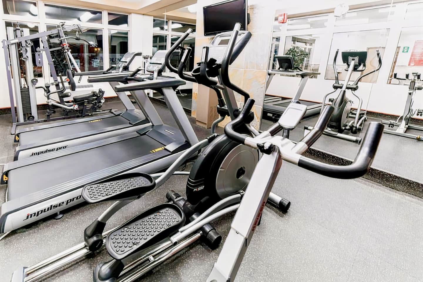 Holiday Inn Hotel & Suites-West Edmonton