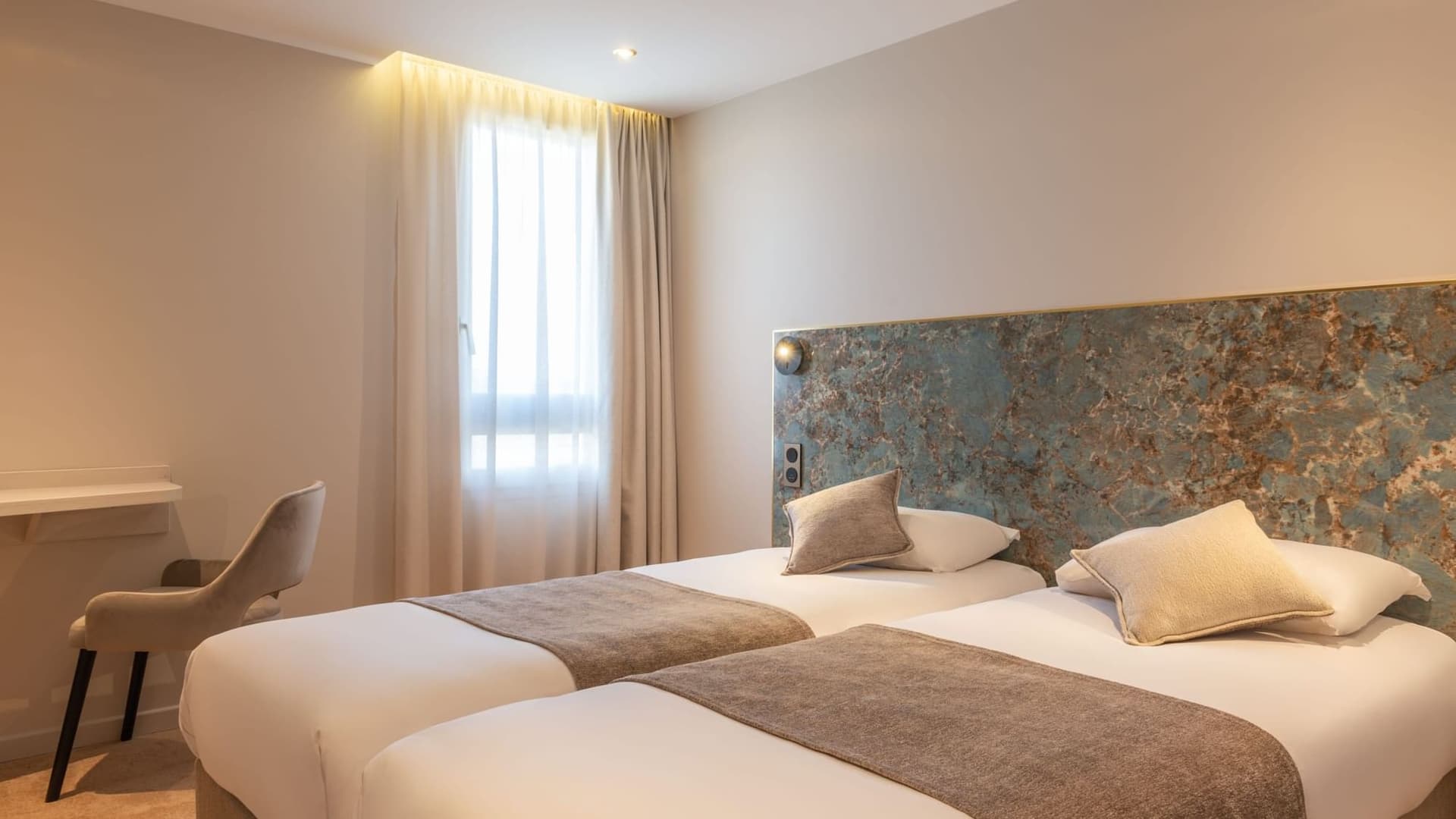 The Originals Boutique, Hôtel Porte de Dieppe