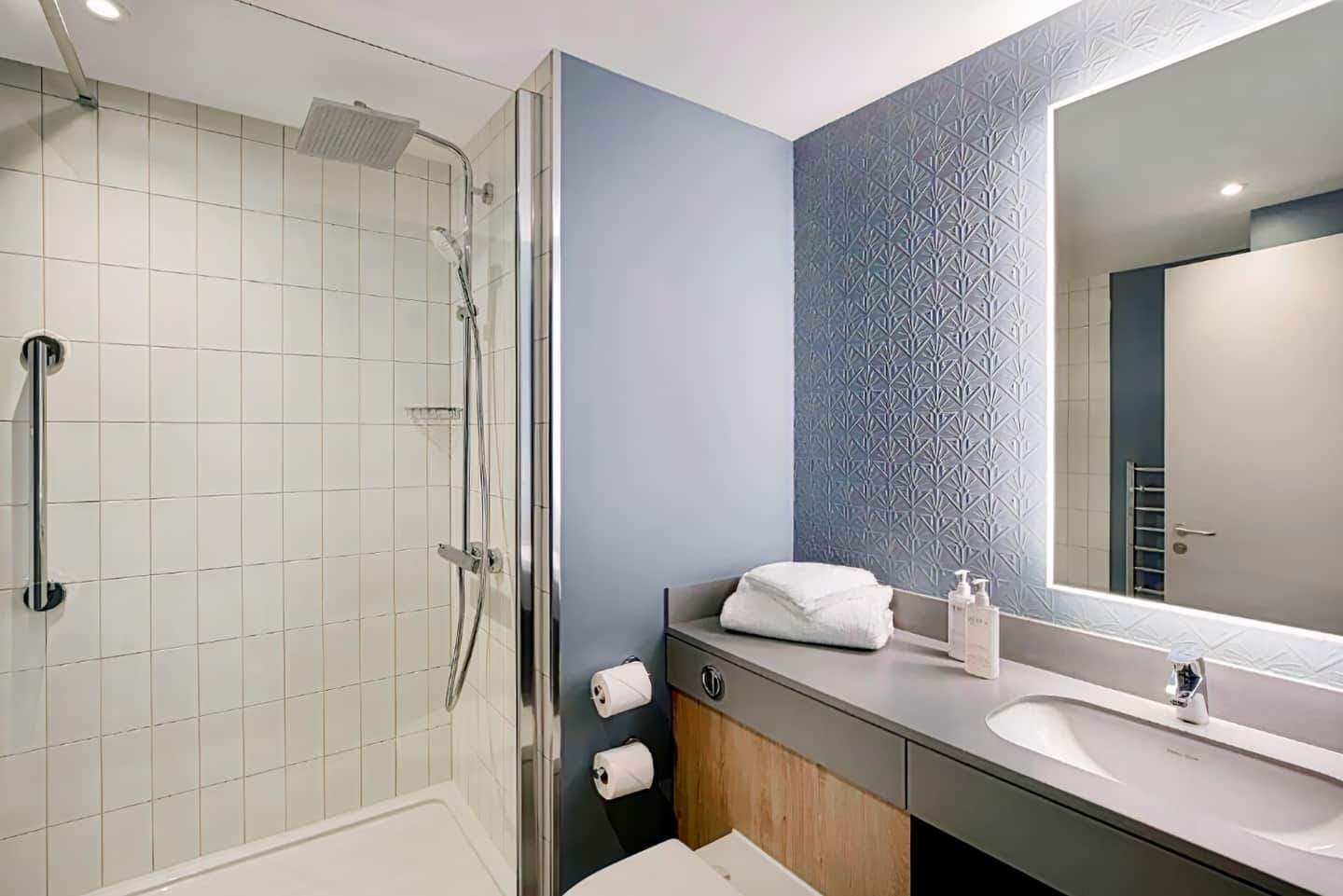Leonardo Hotel Bristol City
